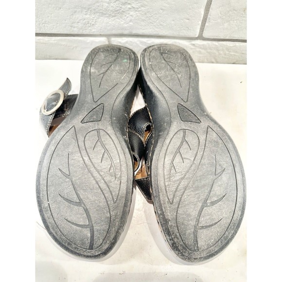 Cabela's Sandal Women's Size 11M Boho Brown Leather Thong Style Slip On - Picture 9 of 10